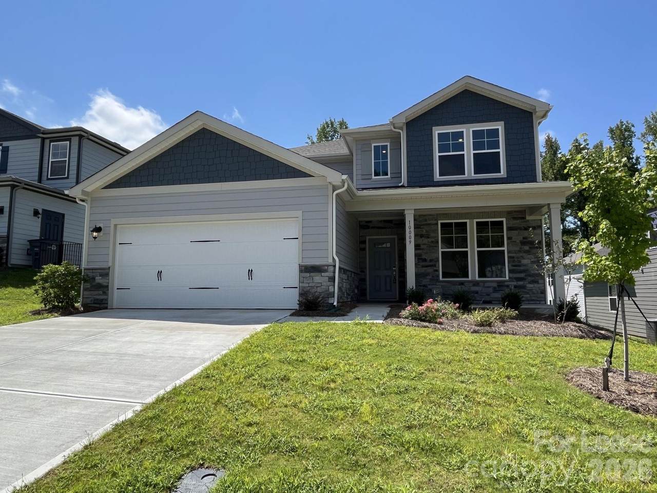 40009 Manor Vista Court - Photo 1