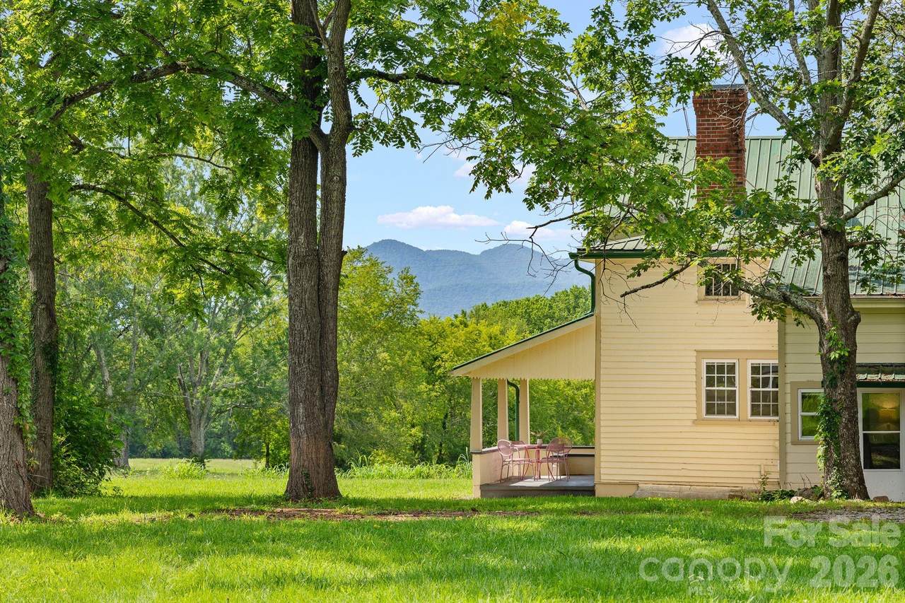 250 Justice Ridge Road - Photo 1