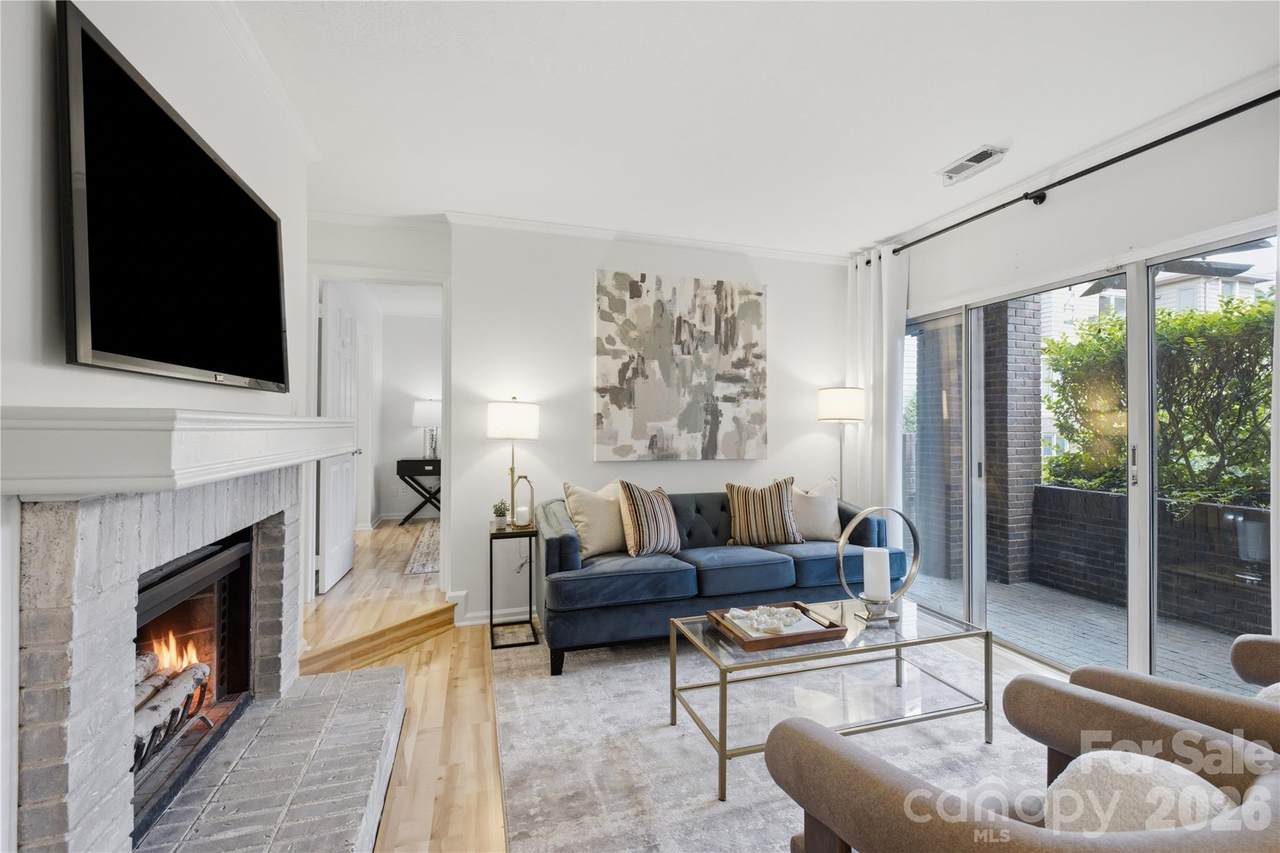1109 Morehead Street - Photo 1