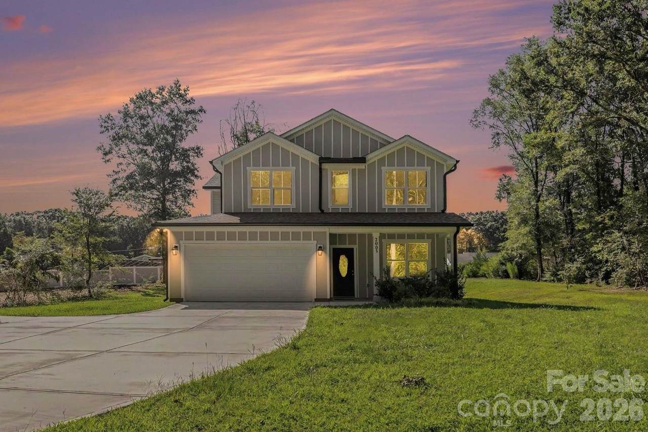 2005 Overhill Drive - Photo 1
