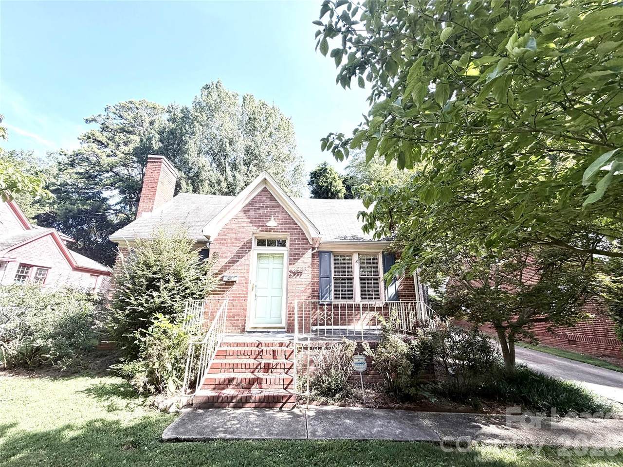 2537 Cranbrook Lane - Photo 1