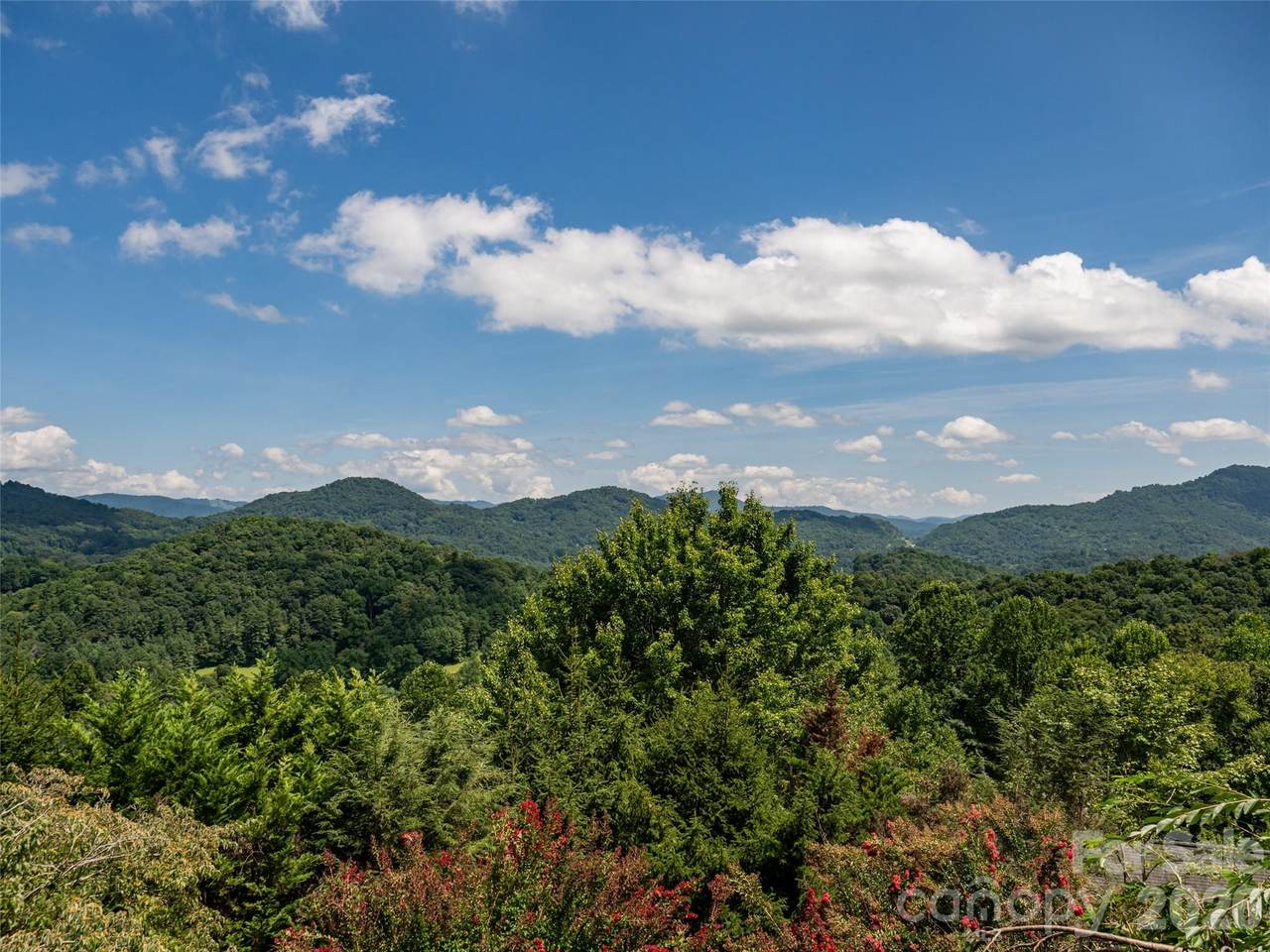 https://bt-photos.global.ssl.fastly.net/cmls/1280_boomver_1_4416384-1.jpg