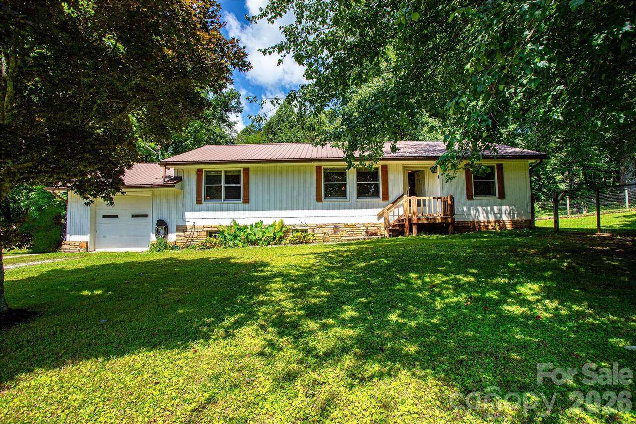 570 Flat Creek Valley Road - Photo 1