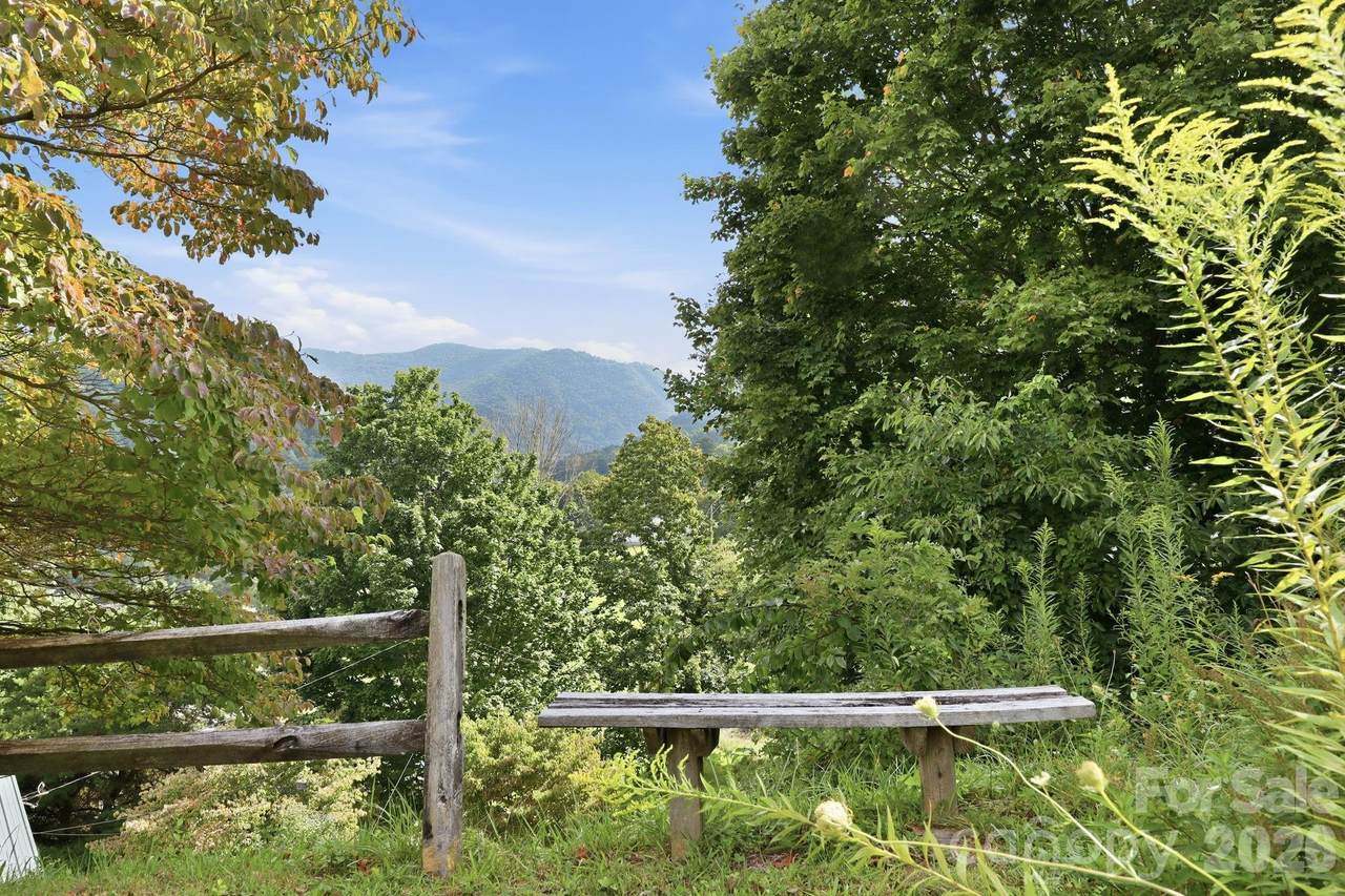 https://bt-photos.global.ssl.fastly.net/cmls/1280_boomver_1_4416559-1.jpg