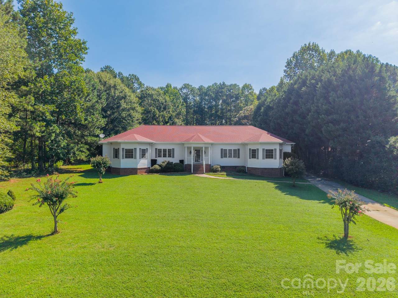 1673 Forest Ridge Drive - Photo 1