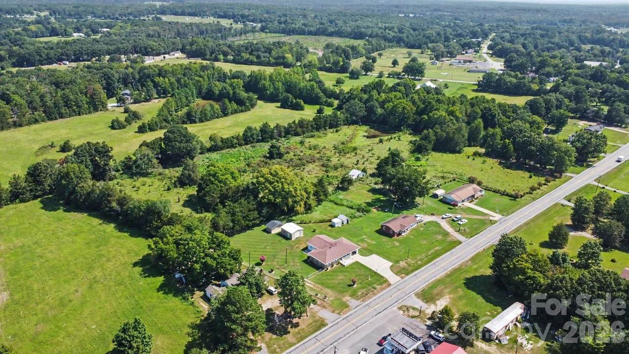2997 Flat Creek Road - Photo 1
