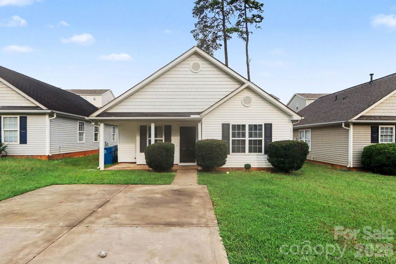 1311 Braveheart Lane - Photo 1