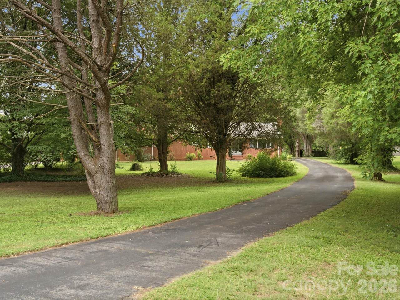 https://bt-photos.global.ssl.fastly.net/cmls/1280_boomver_1_4416988-1.jpg