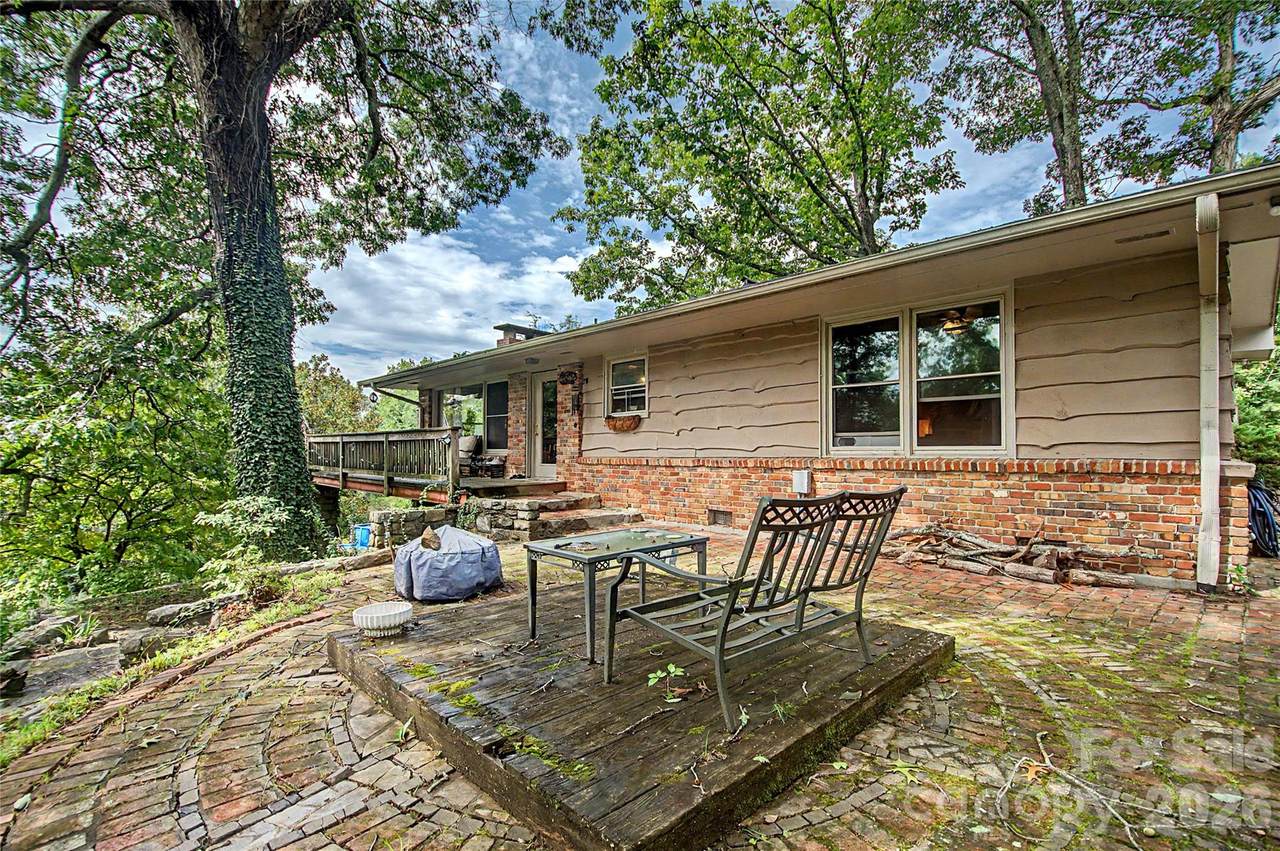 70 Dogwood Drive - Photo 1