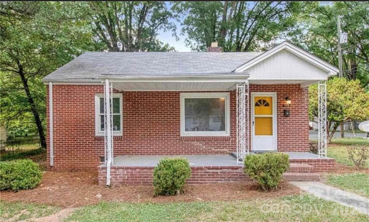 1010 Rankin Avenue - Photo 1