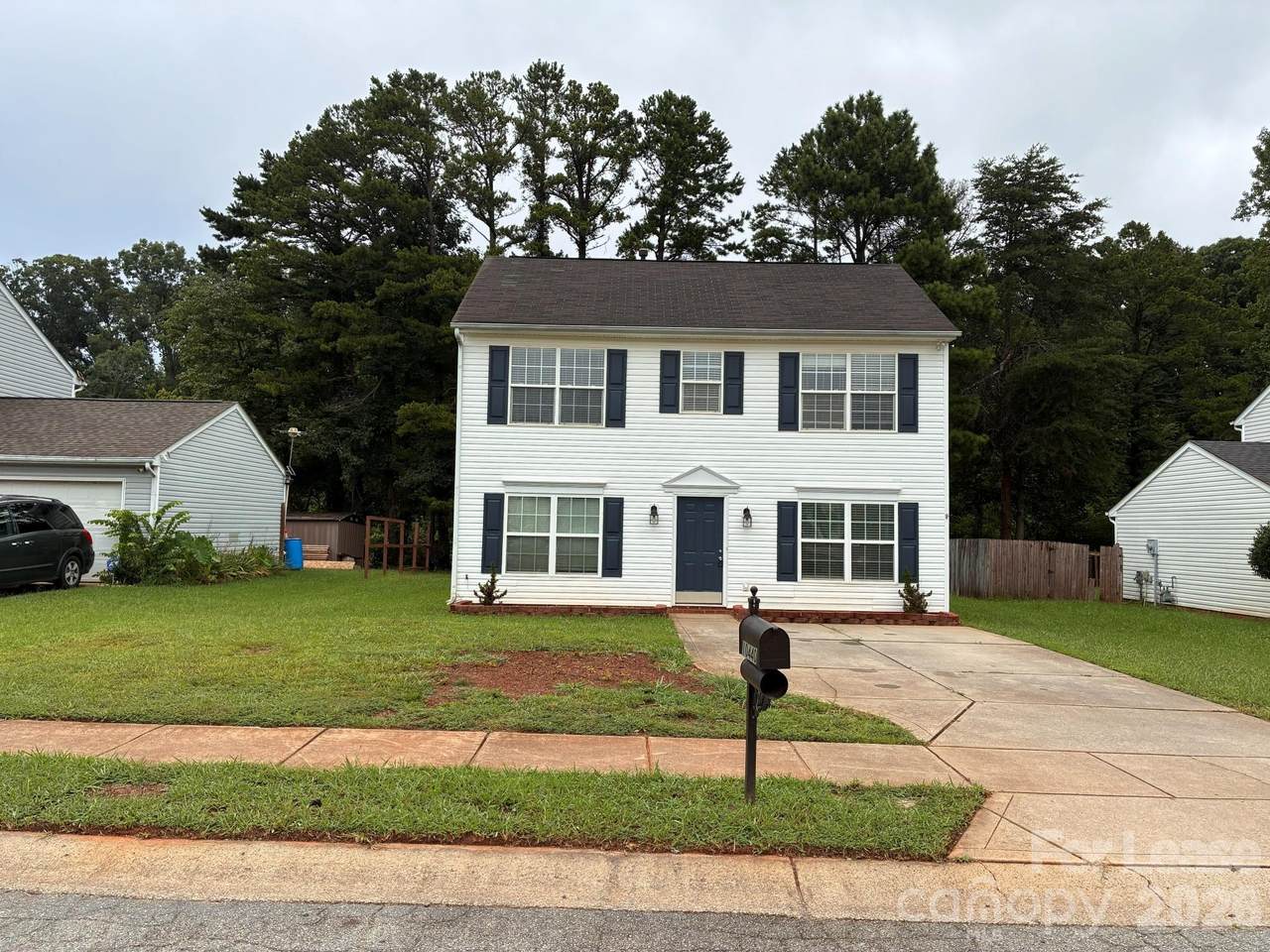 10440 Wilson Glen Drive - Photo 1