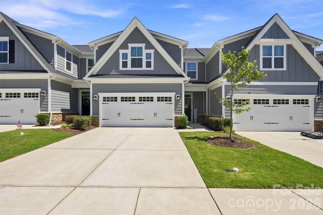 720 Hazel Way - Photo 1