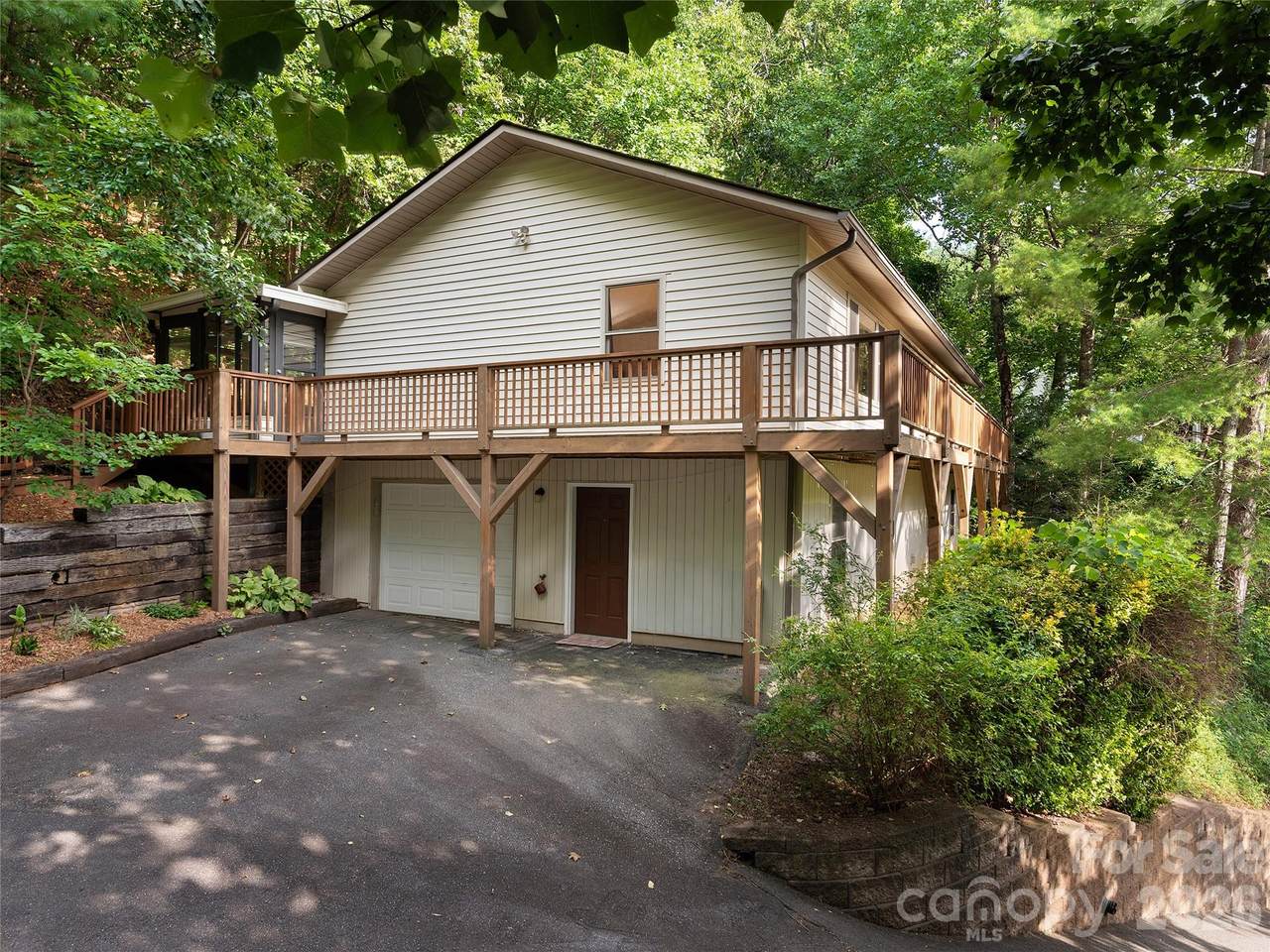 63 Independence Boulevard - Photo 1