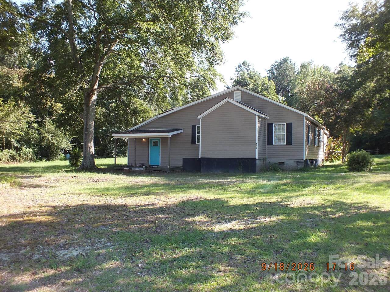 6372 Kershaw Camden Highway - Photo 1