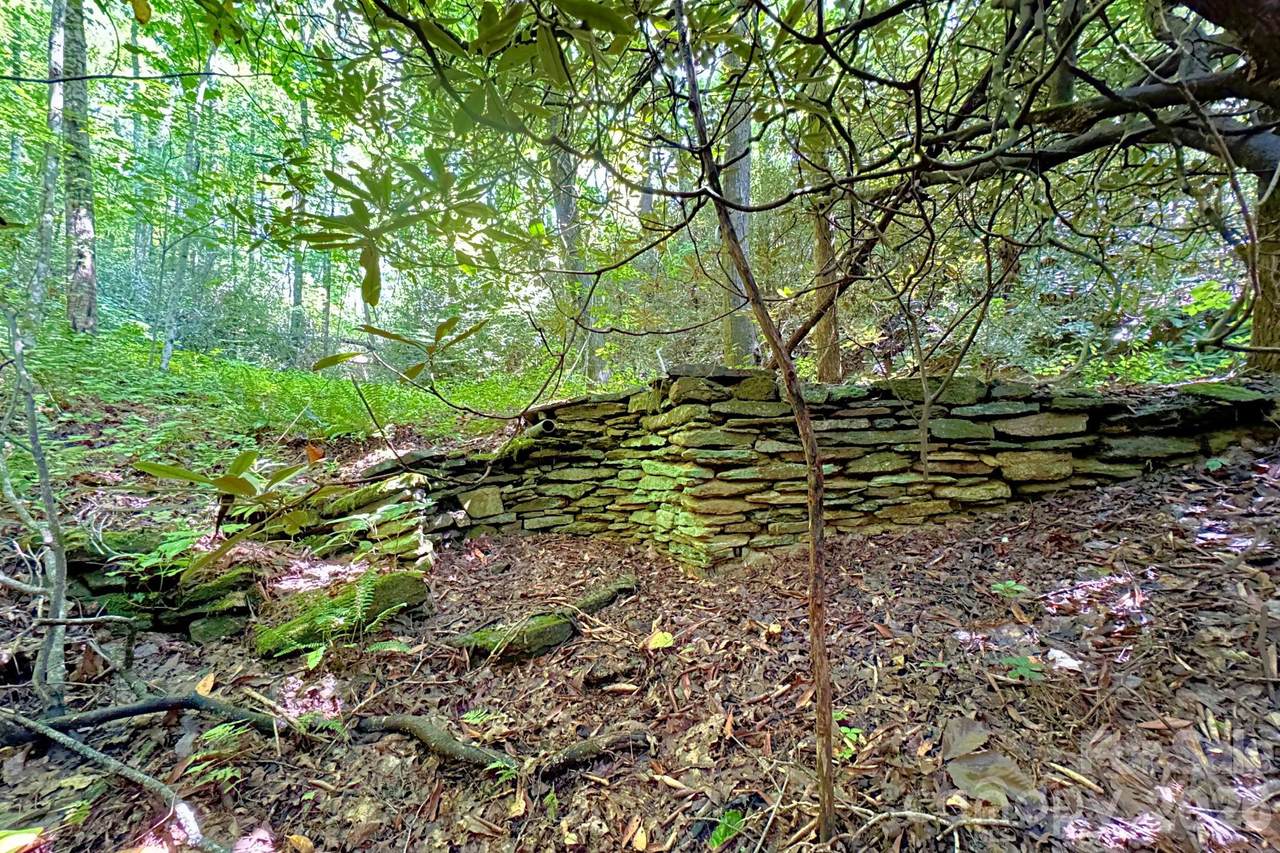 https://bt-photos.global.ssl.fastly.net/cmls/1280_boomver_1_4417928-1.jpg