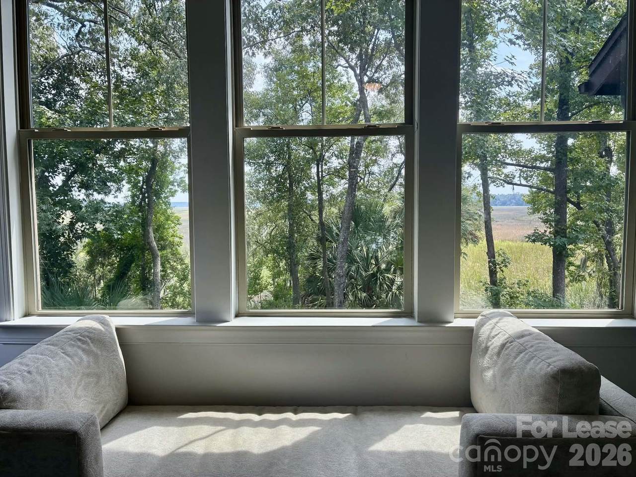 5551 Colonial Chatsworth Circle - Photo 1