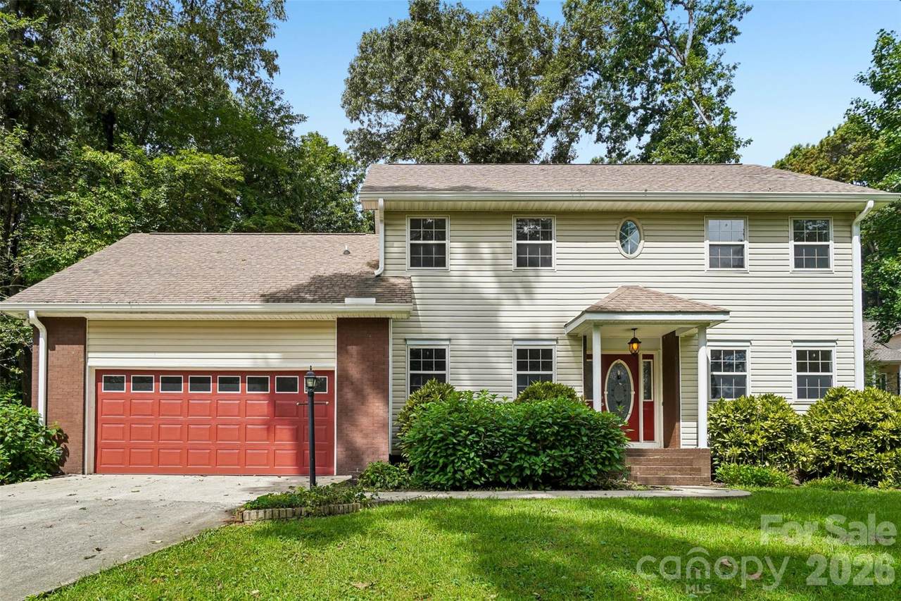 506 Fox Hollow Lane - Photo 1