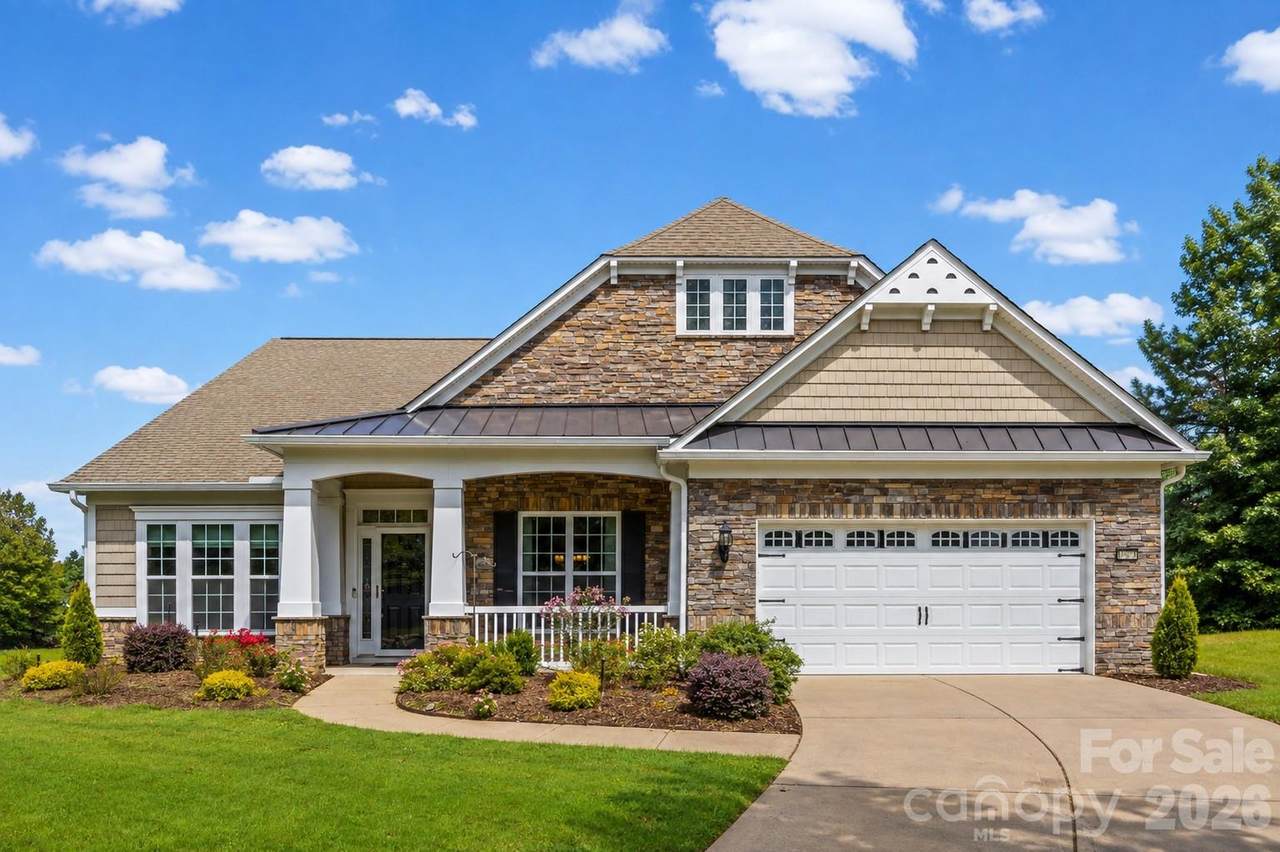 37421 Mandrake Court - Photo 1