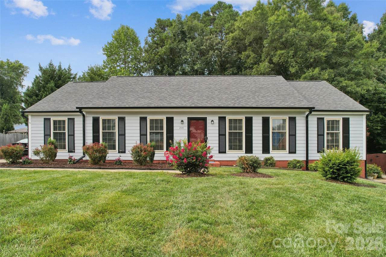 2114 Varden Court - Photo 1