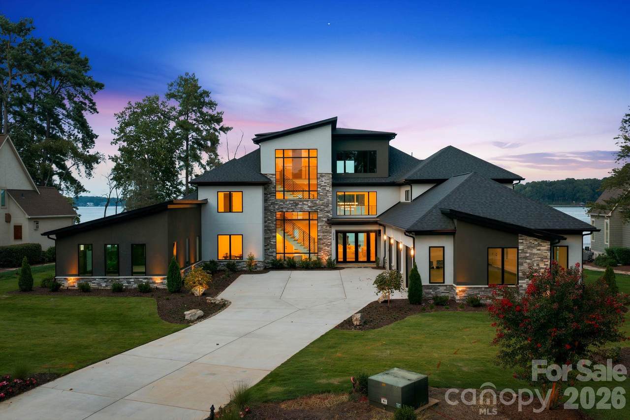 3904 Channel Pointe Lane - Photo 1