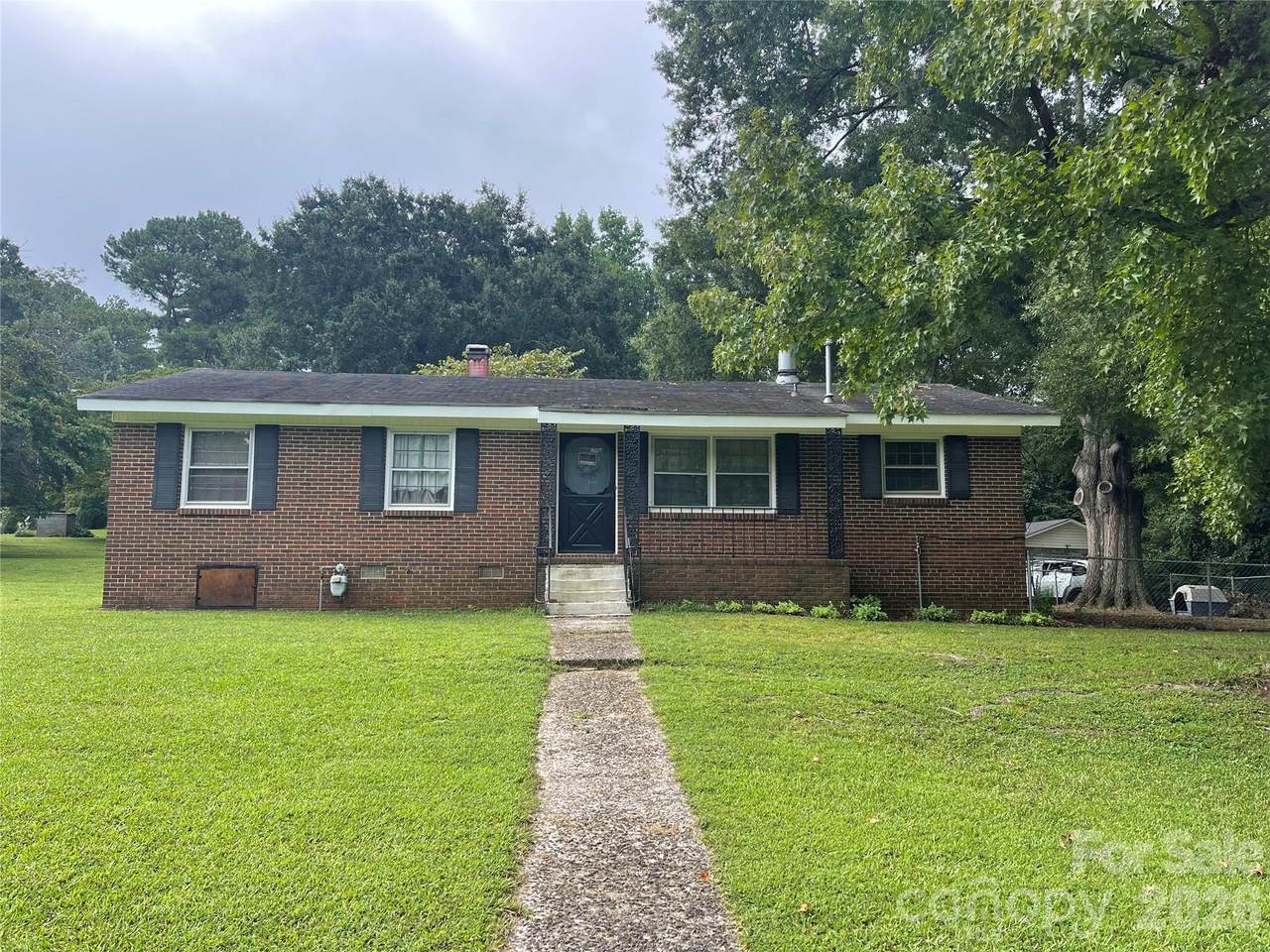 485 Ponderosa Drive - Photo 1