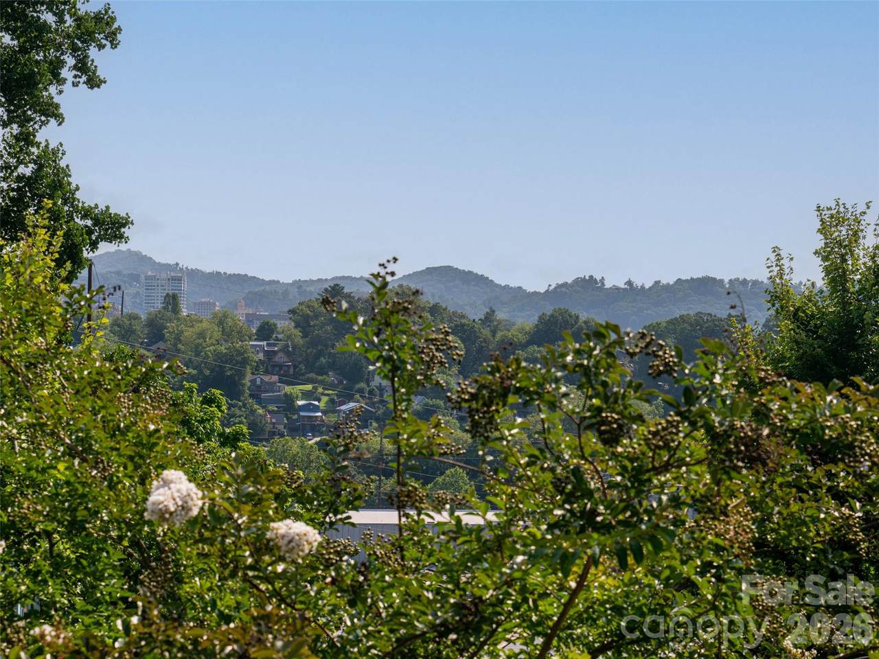 https://bt-photos.global.ssl.fastly.net/cmls/1280_boomver_1_4418286-1.jpg