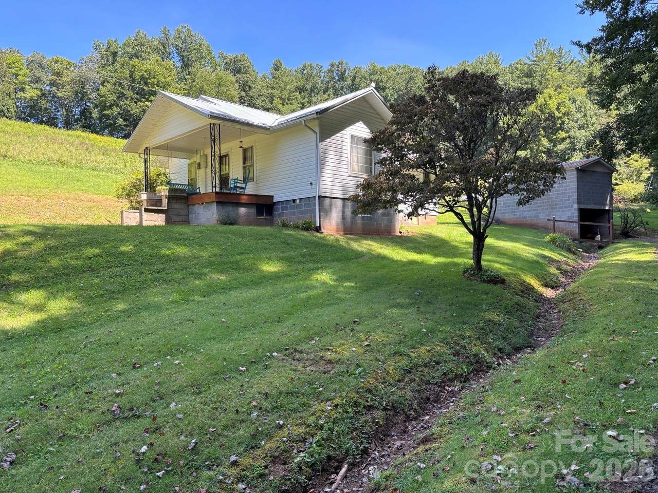 377 Sam Gouge Road - Photo 1