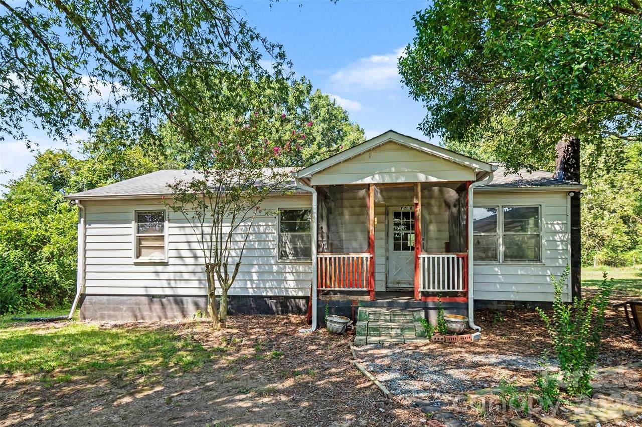 7218 Wolf Pond Road - Photo 1