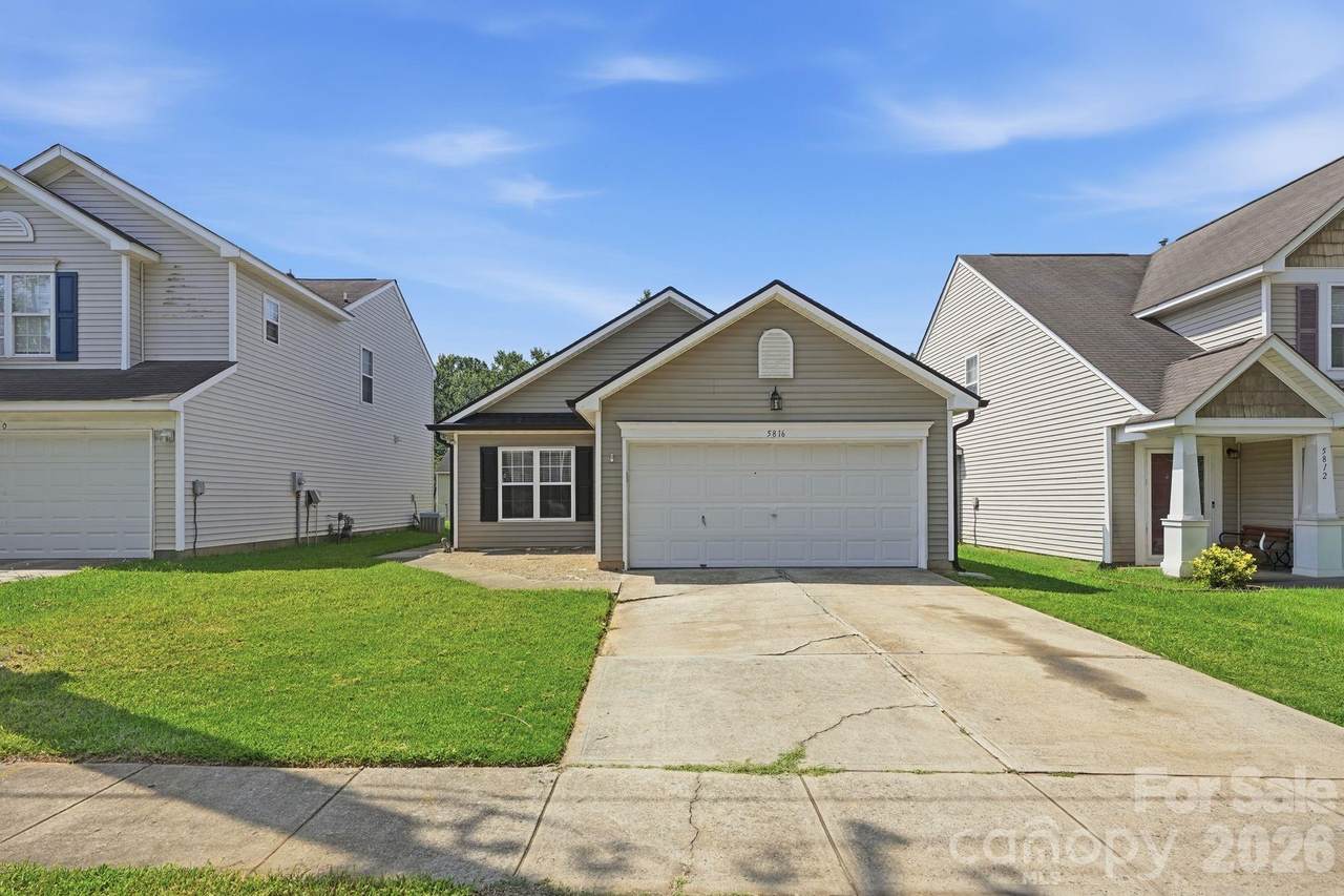 5816 Wallace Avenue - Photo 1