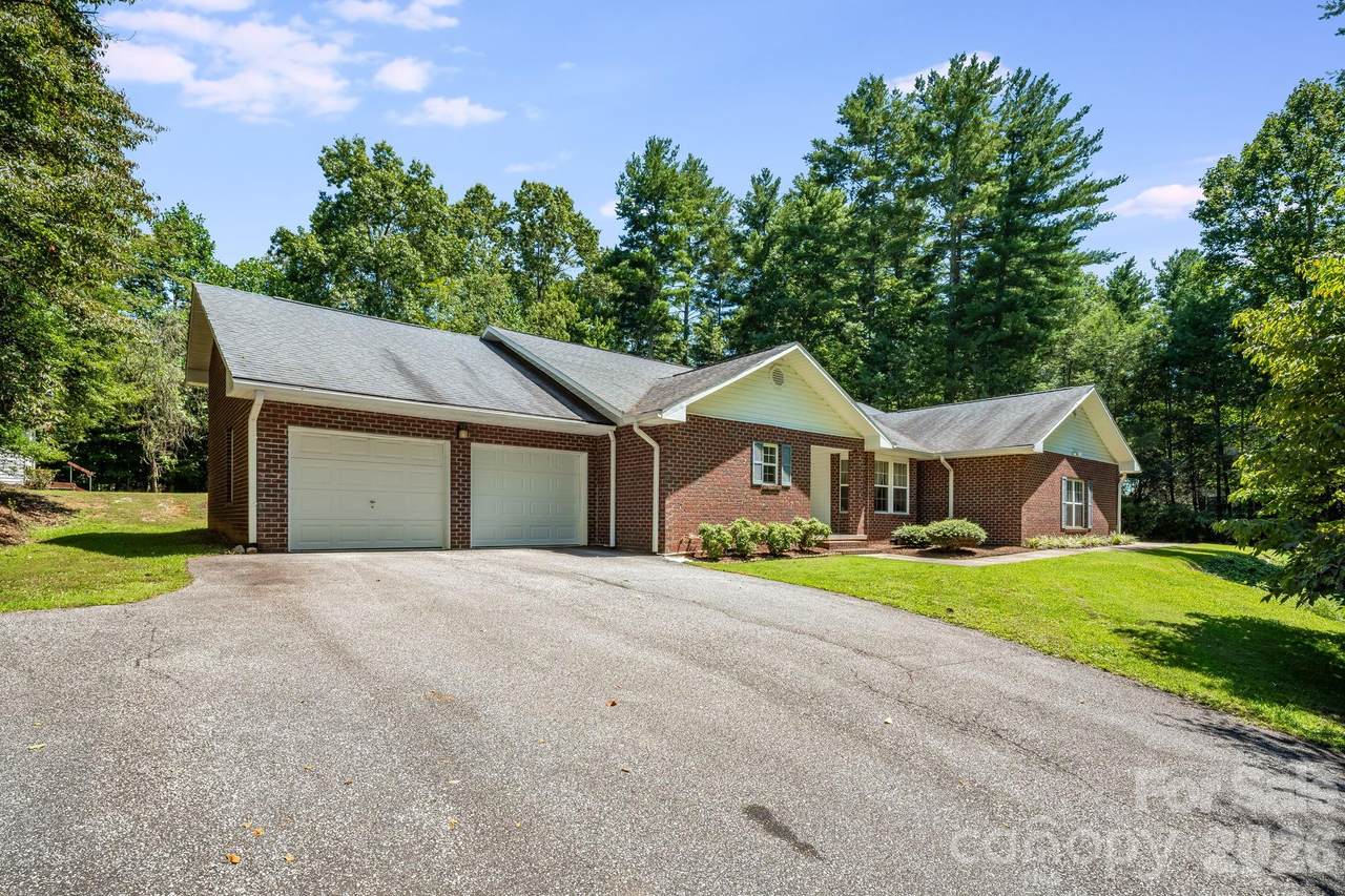225 Arbor Lane - Photo 1