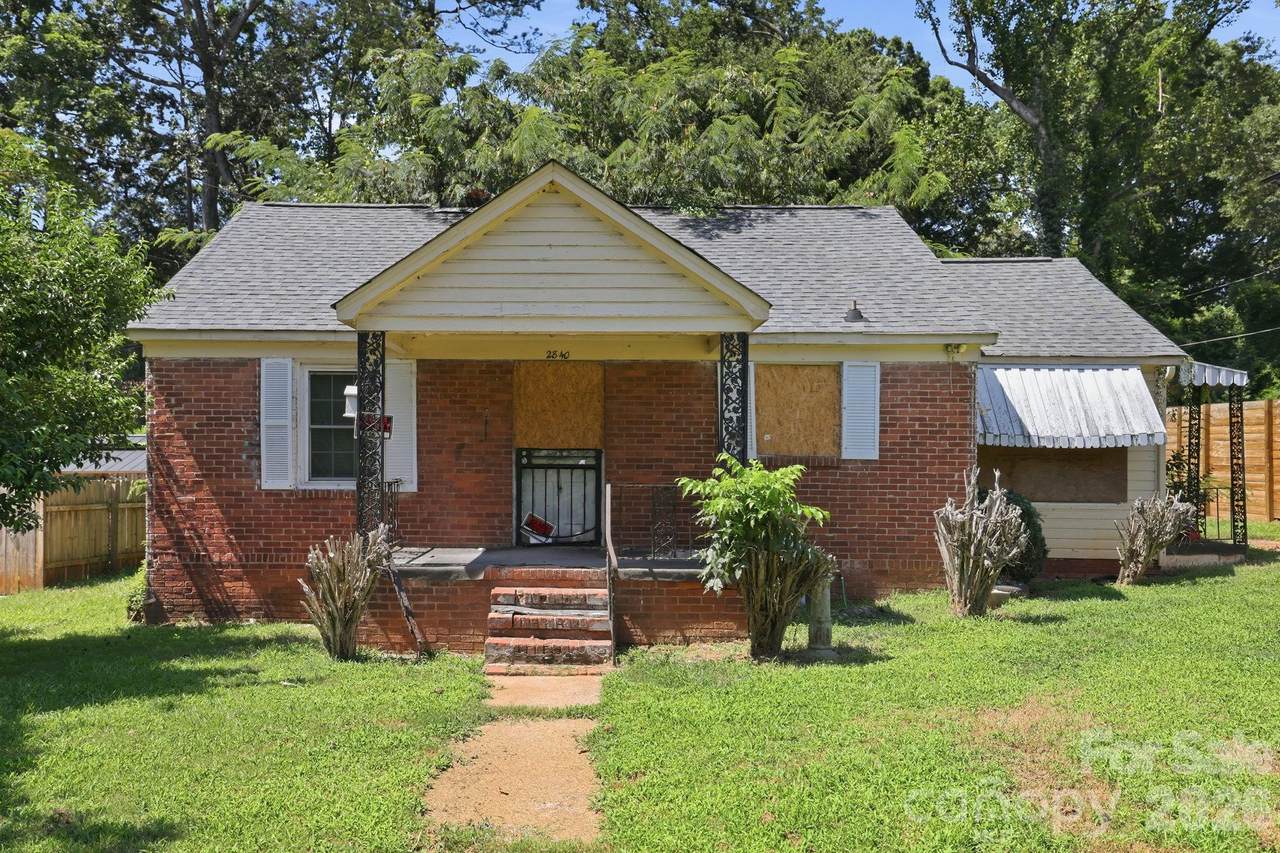 2840 Cowles Road - Photo 1