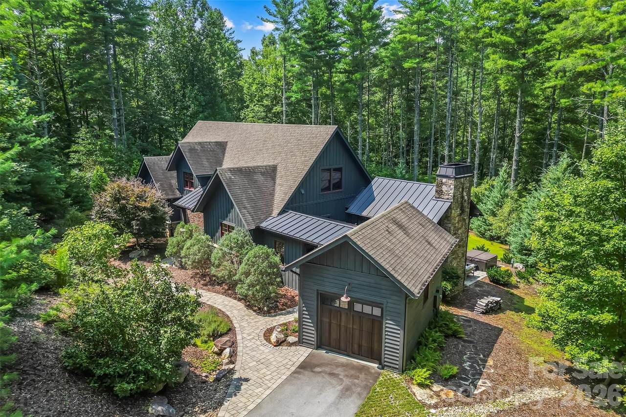 3201 Donahue Drive - Photo 1
