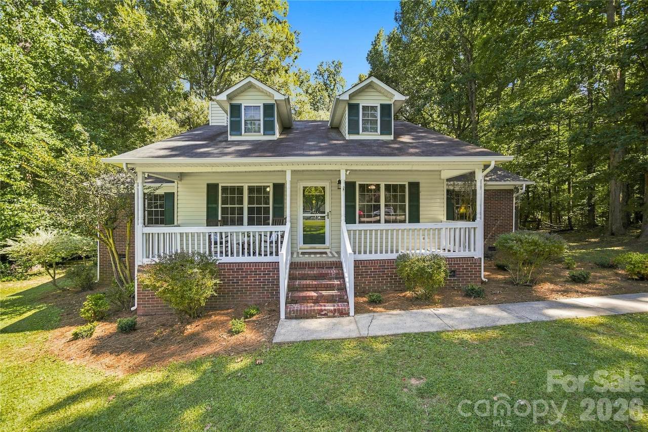 122 Providence Place - Photo 1