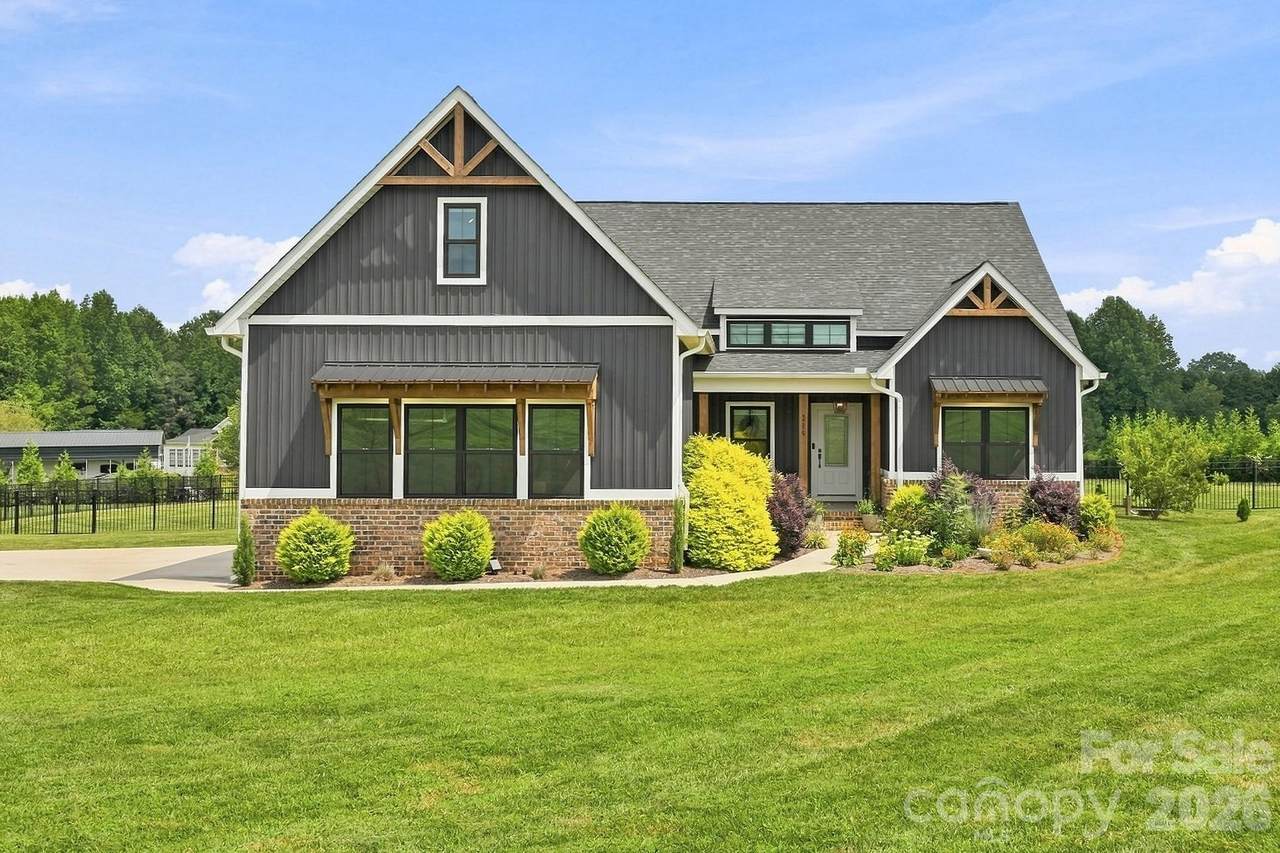 215 Cal Kennedy Road - Photo 1