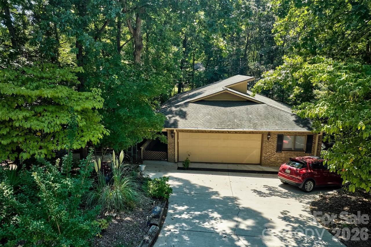 9 Cove Road - Photo 1