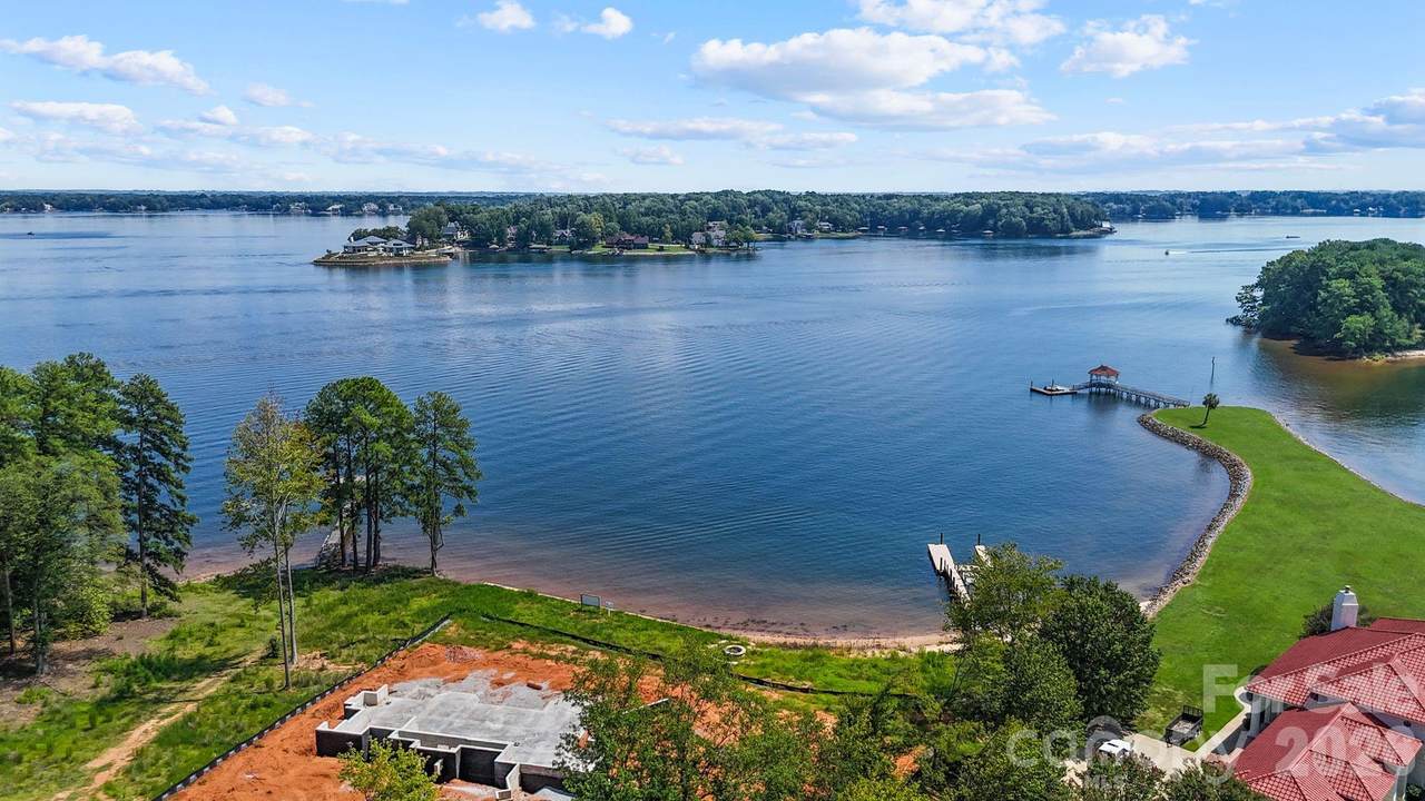 7928 Pine Cove Lane - Photo 1