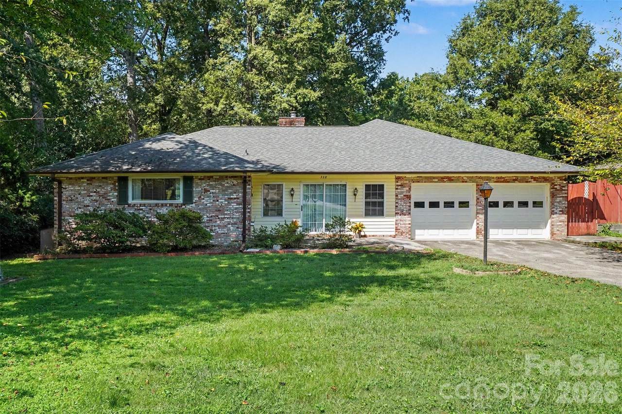 328 Brookwood Drive - Photo 1