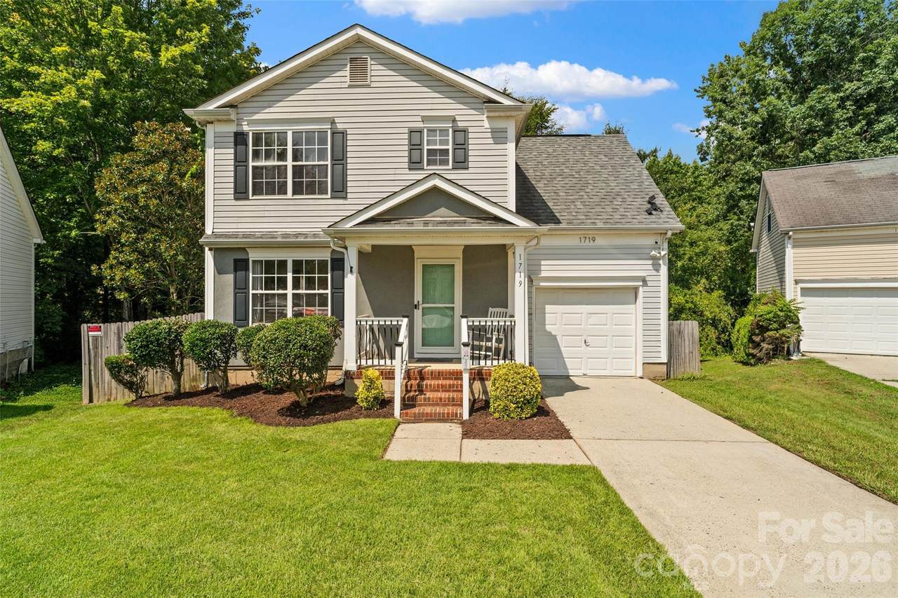 1719 Oleander Hill Court - Photo 1