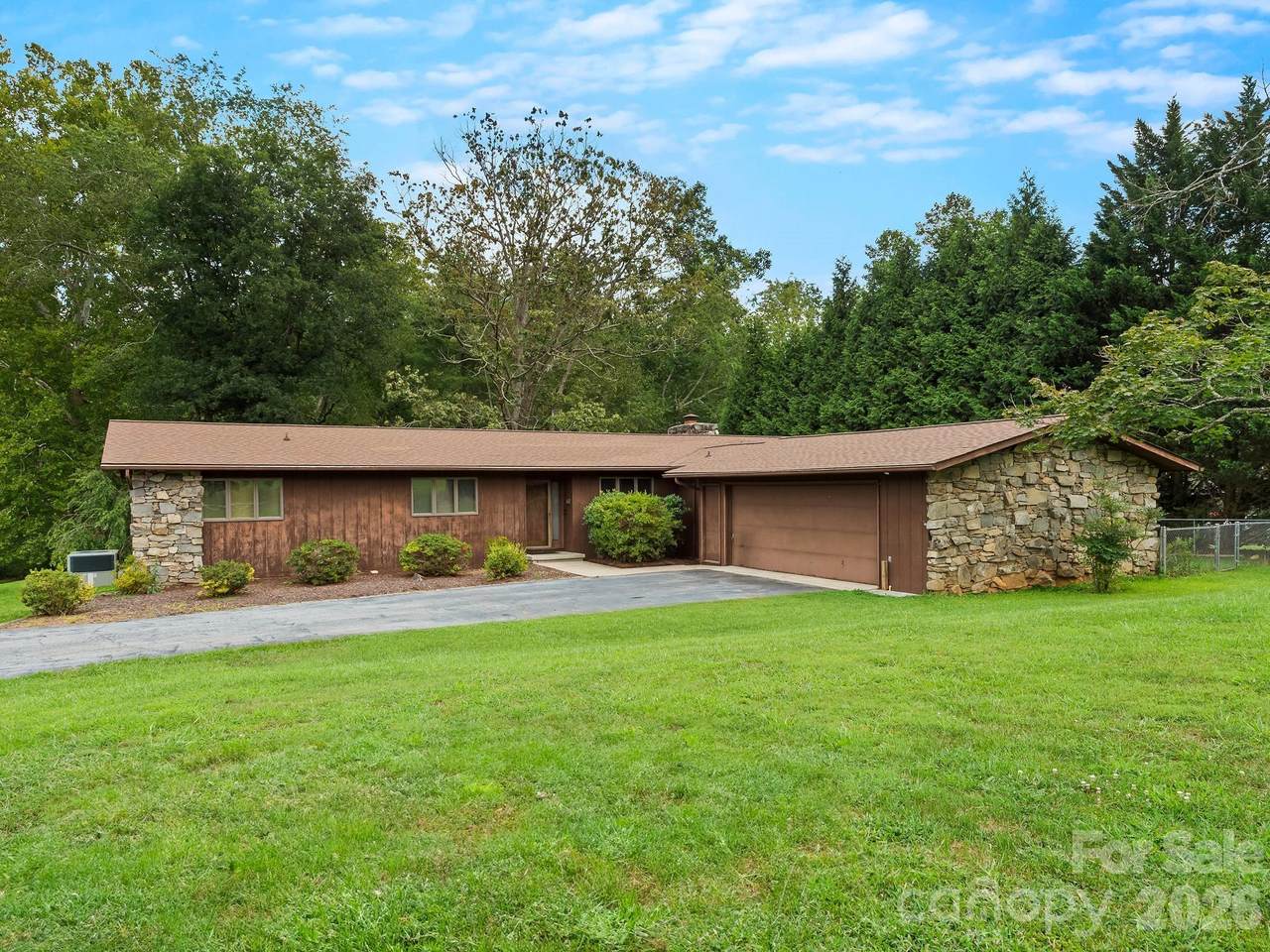343 White Pine Drive - Photo 1