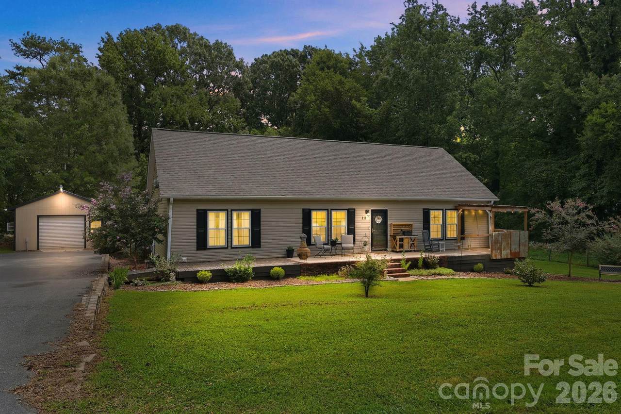 111 Linda Avenue - Photo 1