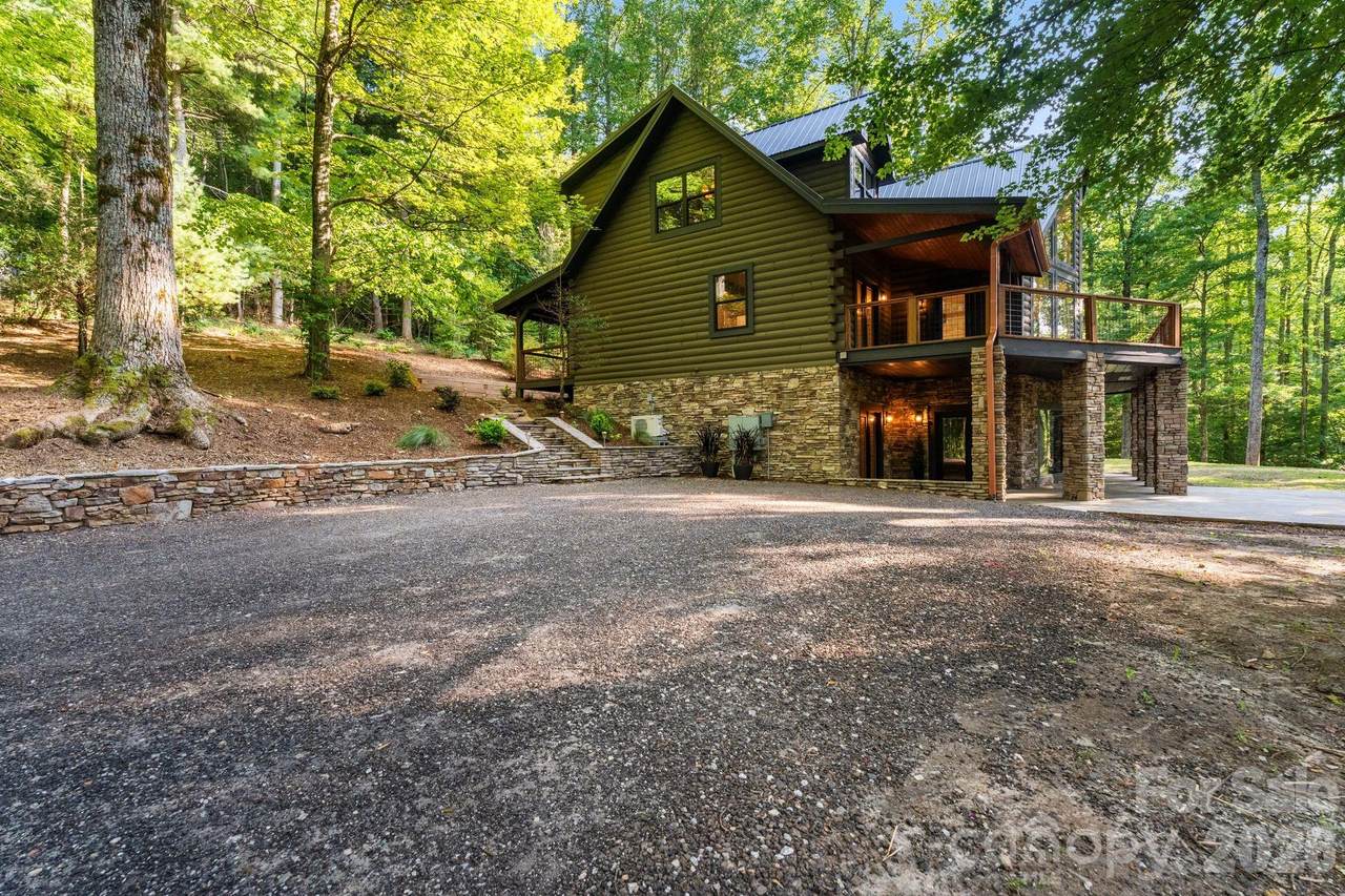 40 Boulder Lane - Photo 1