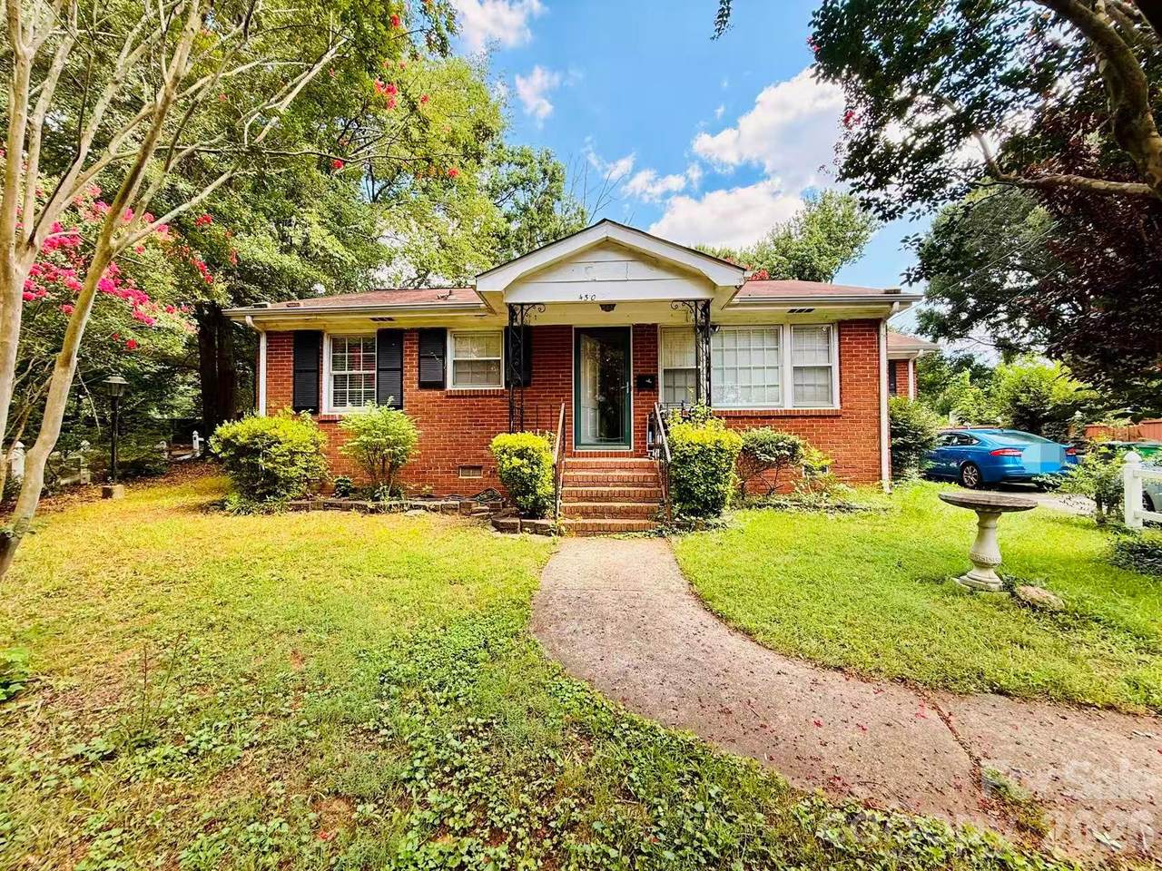 4310 Gillespie Court - Photo 1