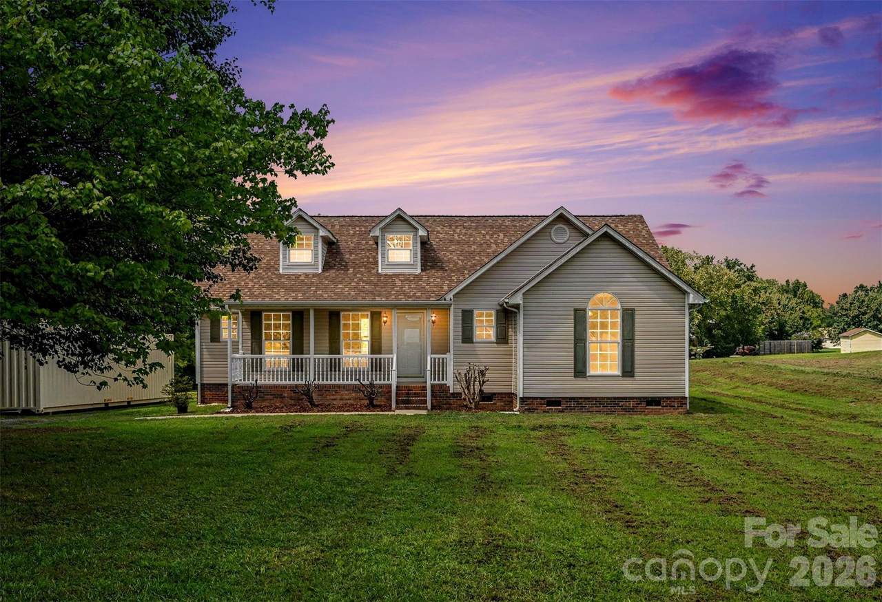 3228 Karen Lane - Photo 1