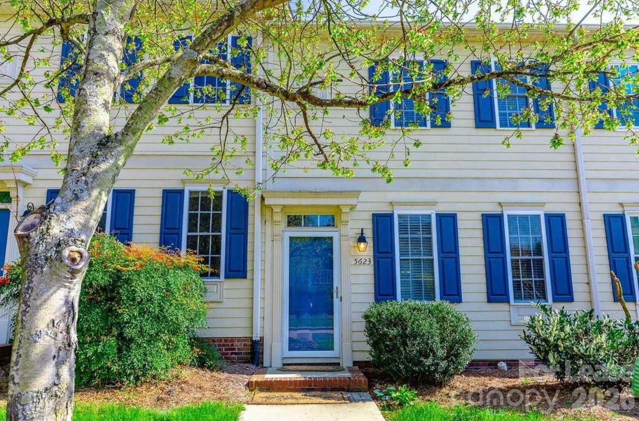 5623 Fetzer Avenue - Photo 1