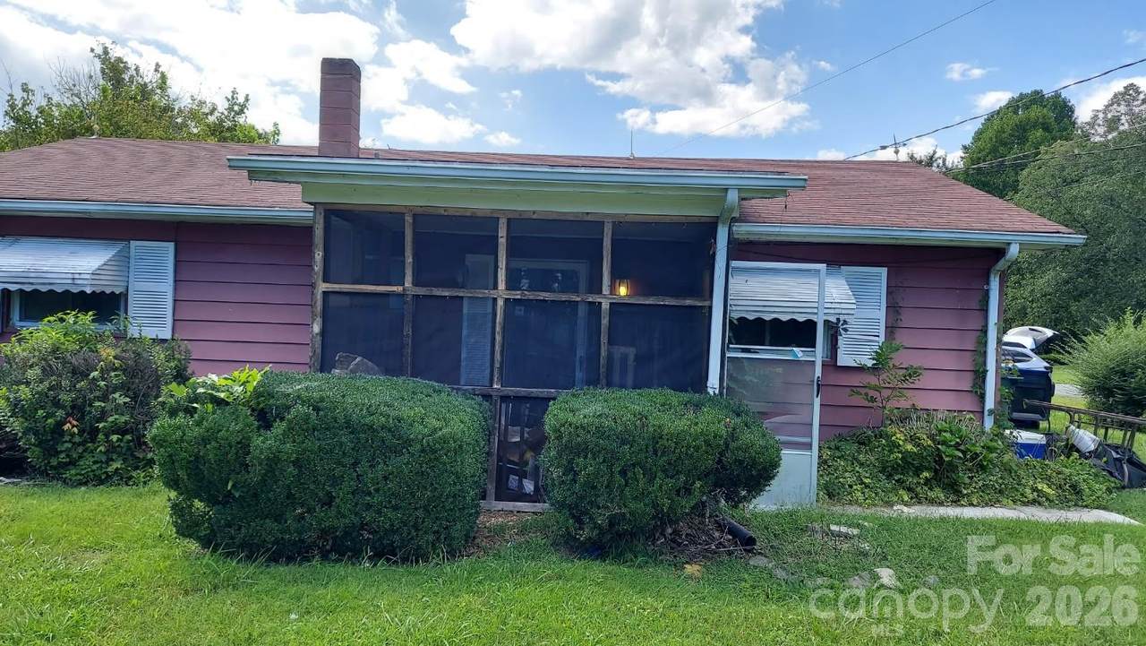 109 Barbara Avenue - Photo 1
