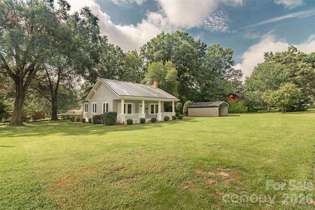 141 Edwards Street - Photo 1