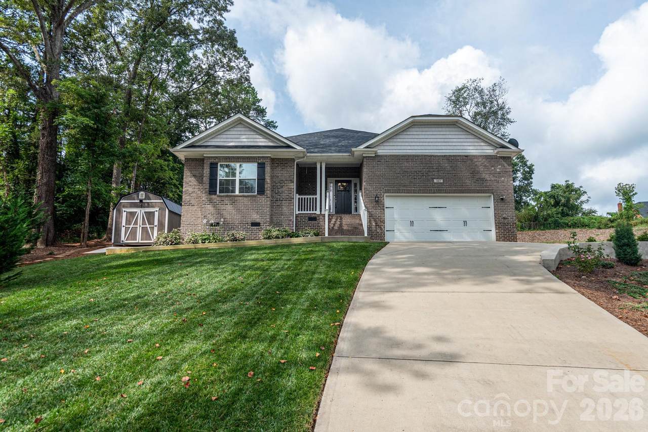 203 Macon Drive - Photo 1