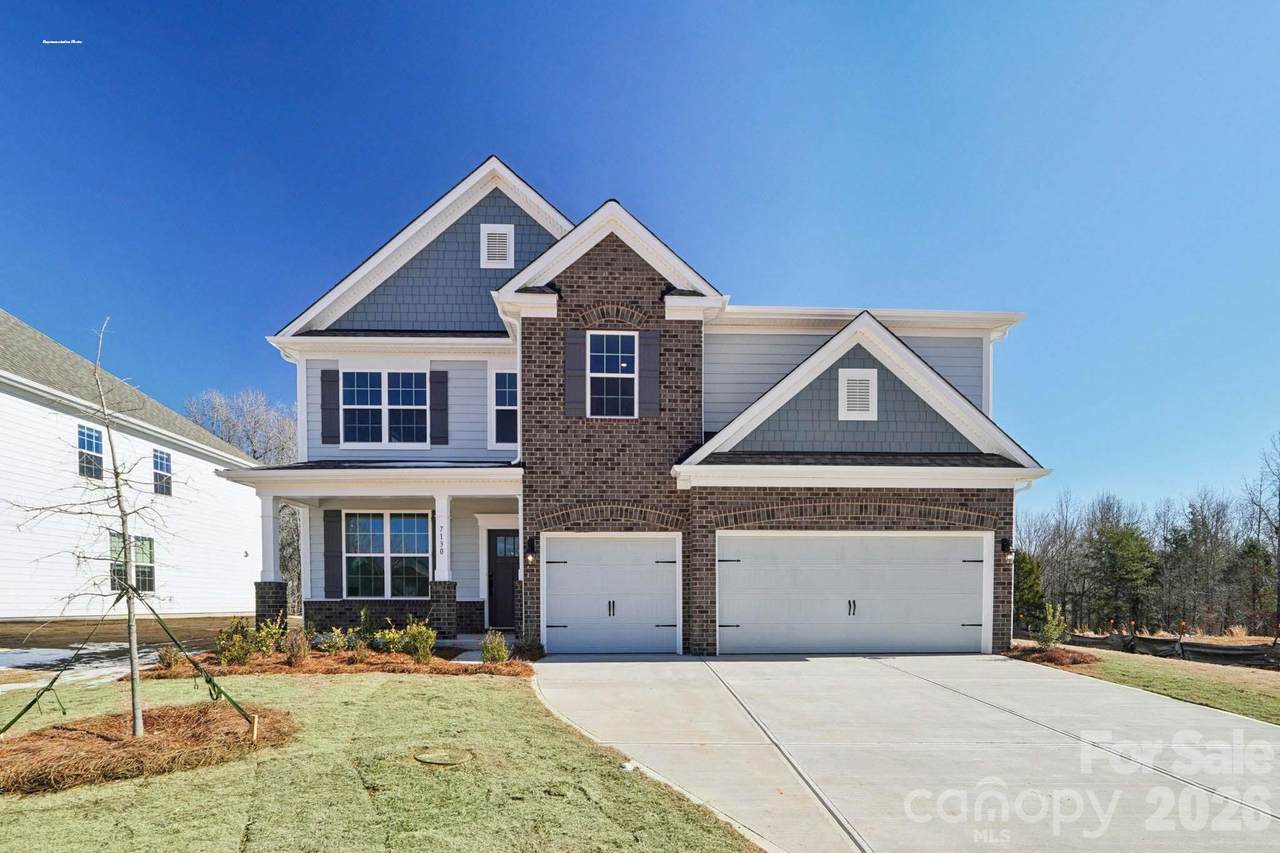 2887 Atwater Pond Circle - Photo 1