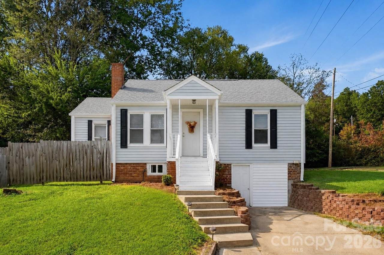 714 Parker Street - Photo 1