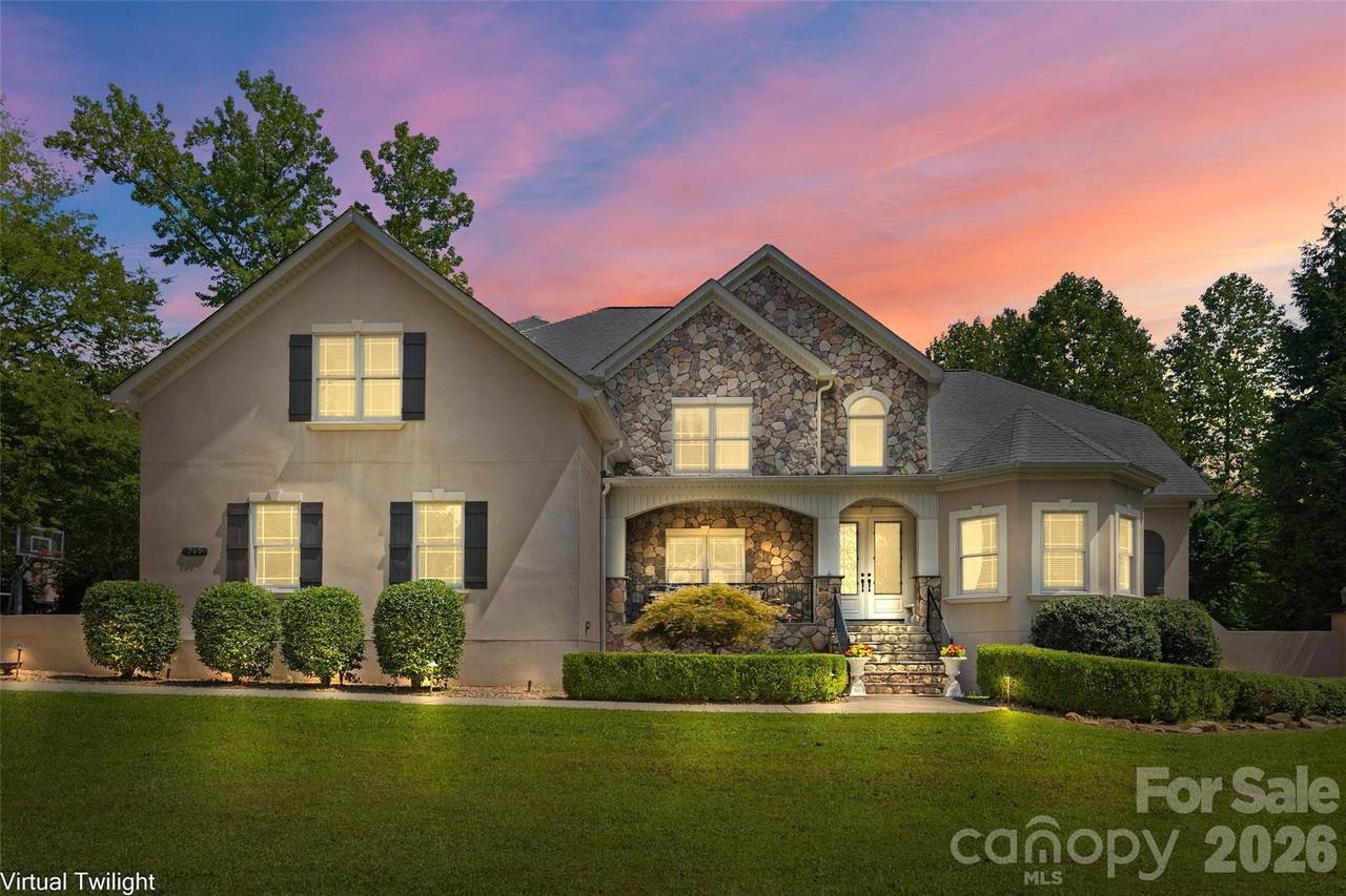 260 Indian Trail - Photo 1